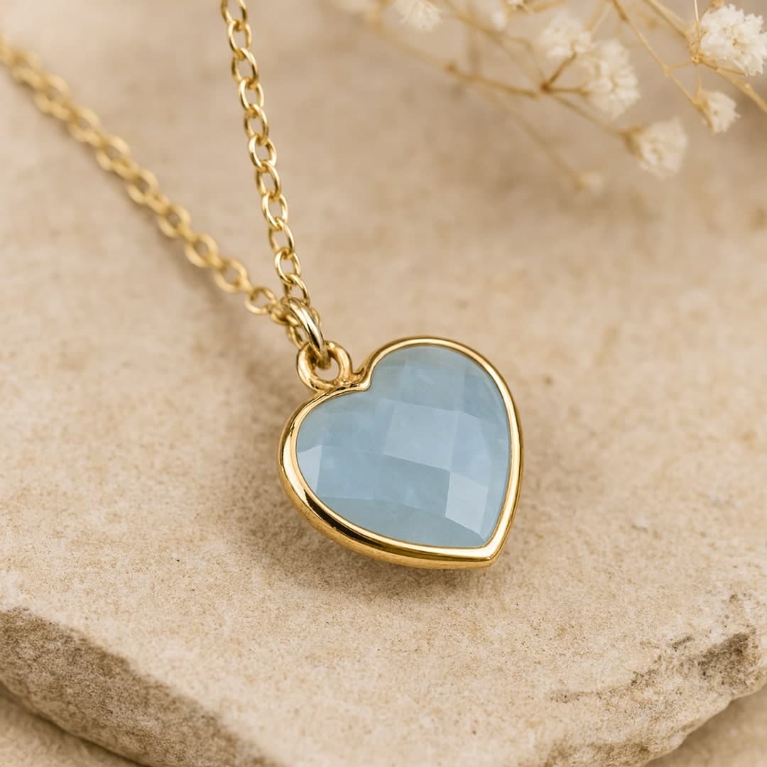 Wisiorek w kształcie serca z akwamaryną